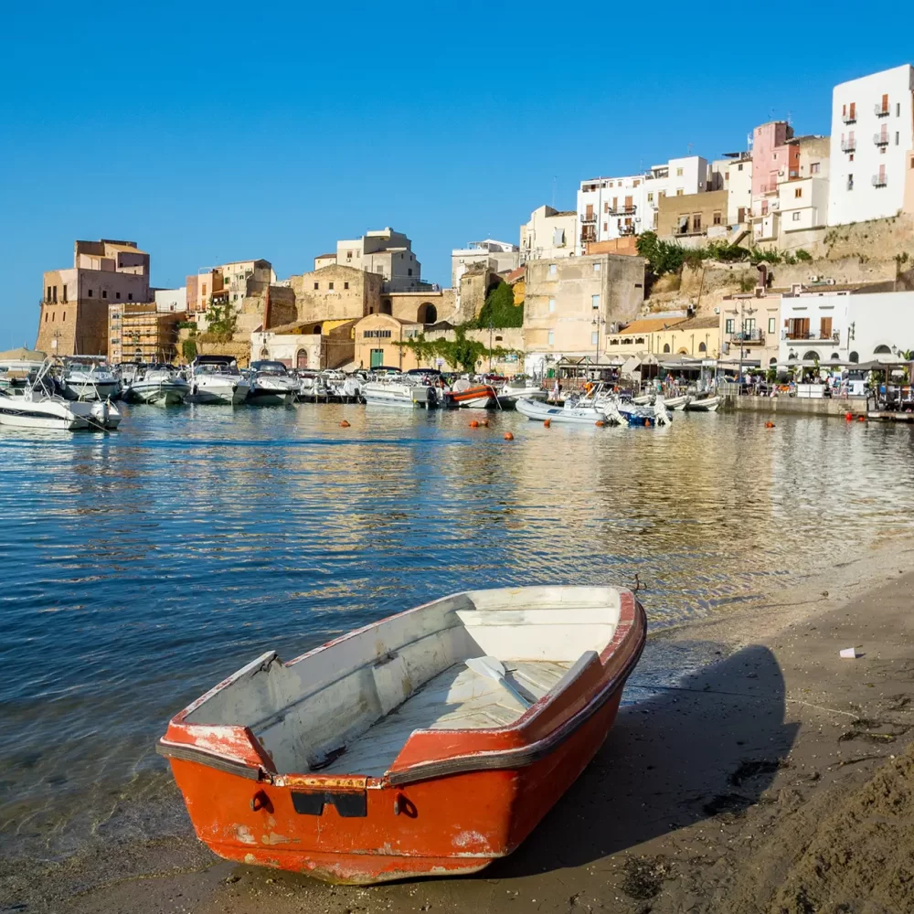 shutterstock_2320698965